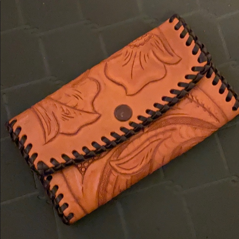 Vintage tooled leather key holder.